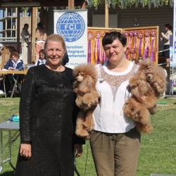 Хола Зена Квирав